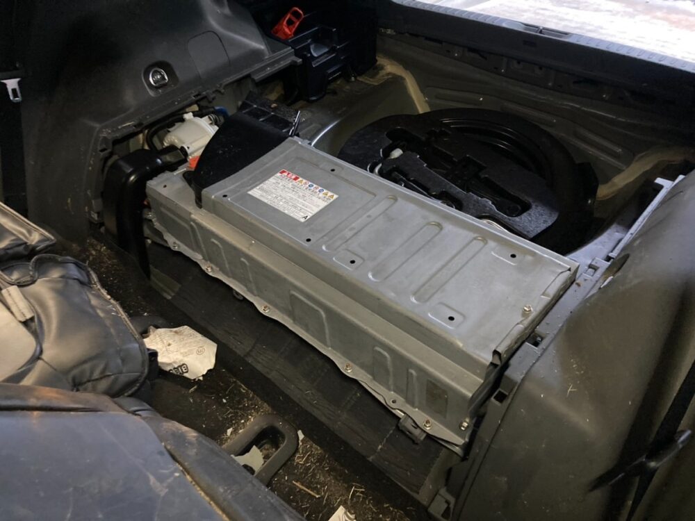 トヨタ・プリウスα